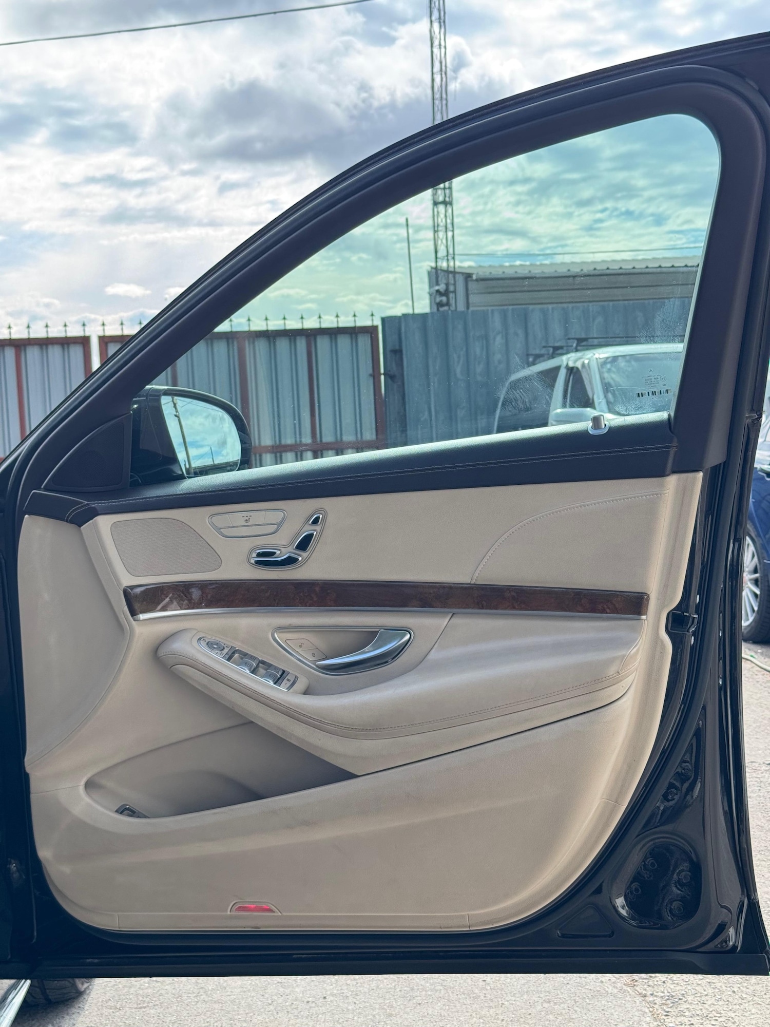 Used Mercedes-Benz S Class 2014 for sale - 76616638: Photo 25