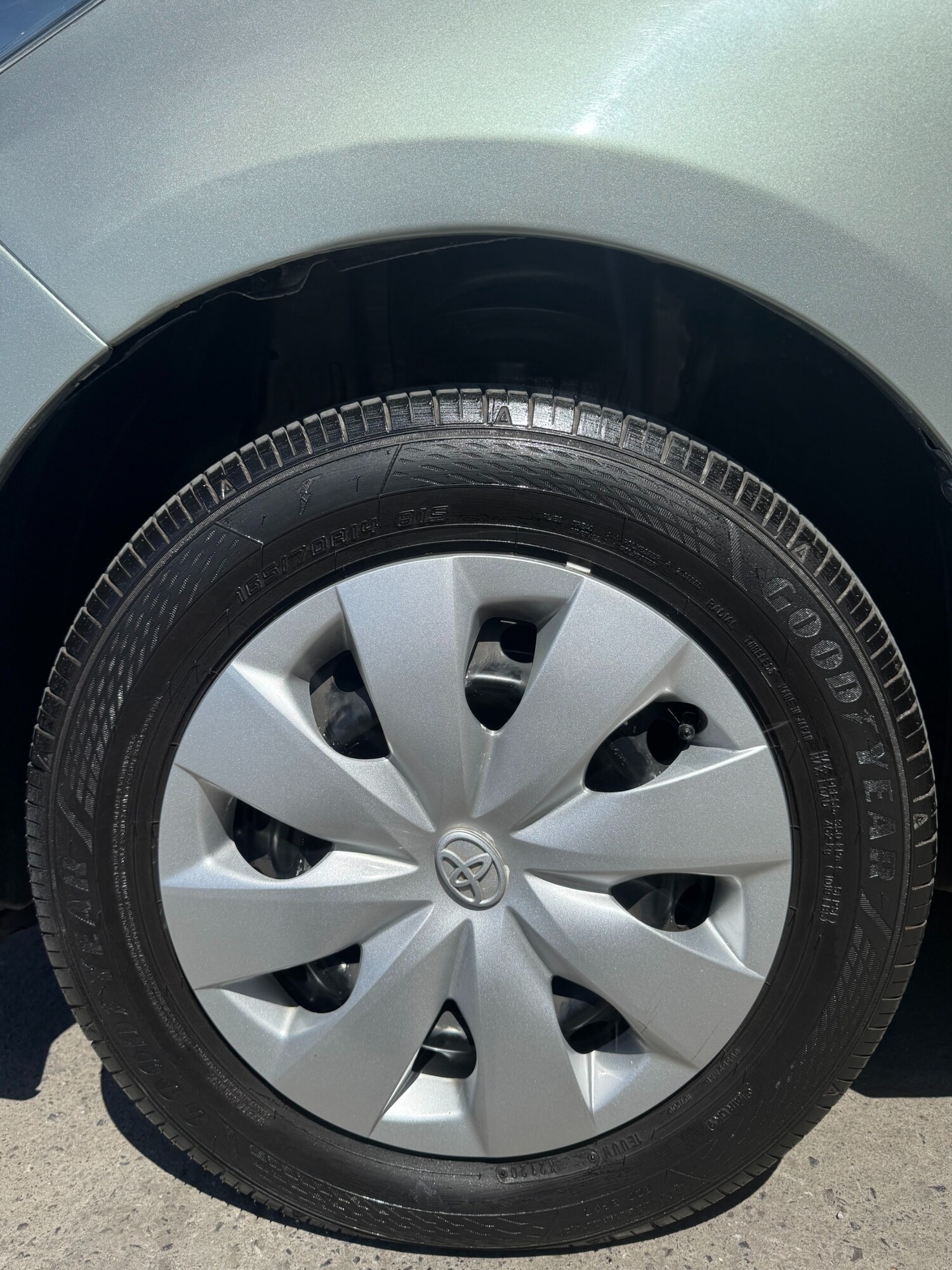 Used Toyota Vitz 2025 for sale - 76486519: Photo 32