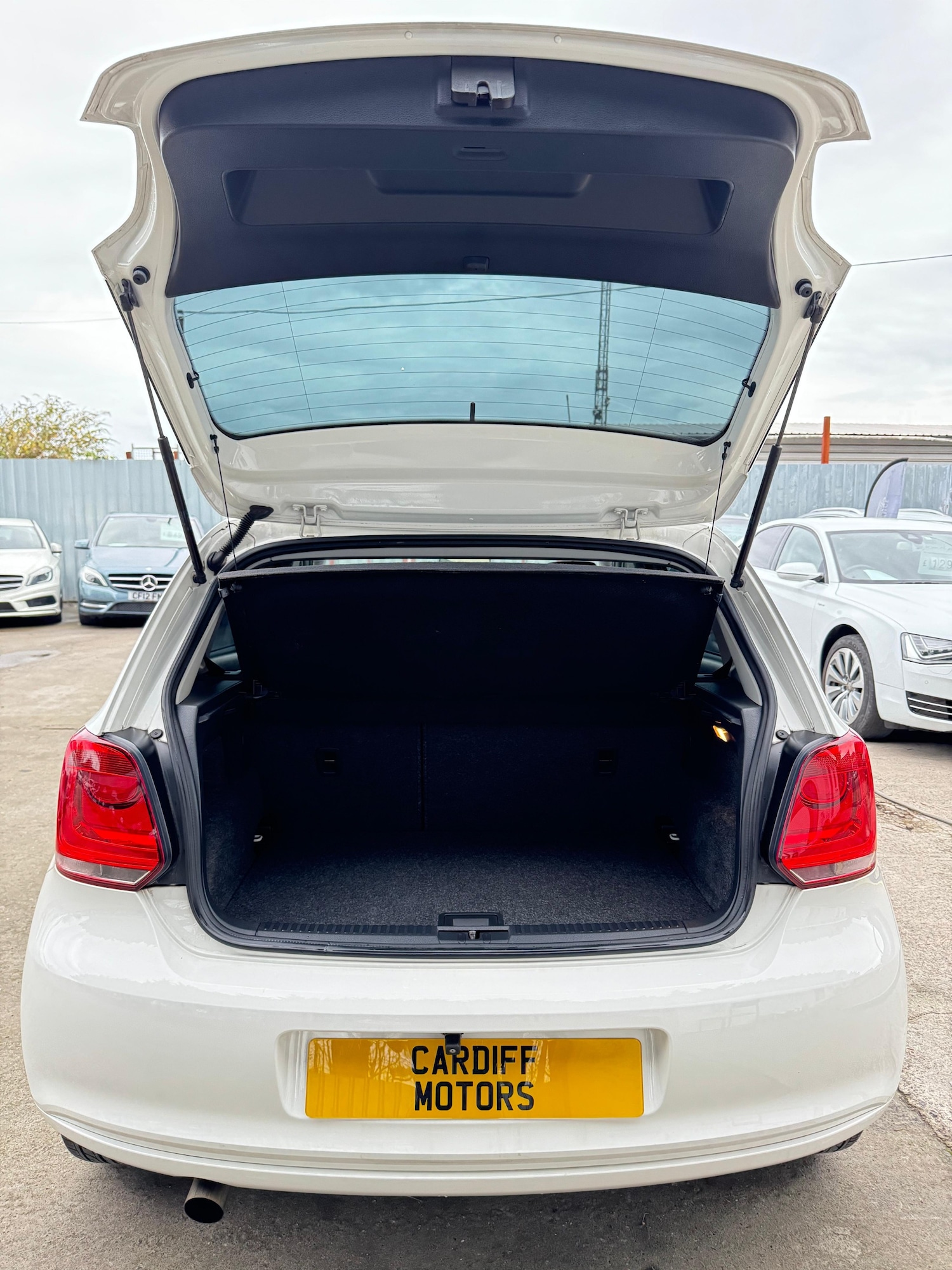 Used Volkswagen Polo 2024 for sale - 76647325: Photo 11