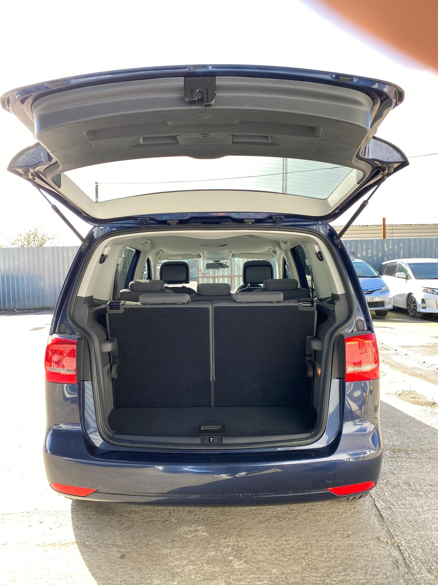 Used Volkswagen Touran 2015 for sale - 78073719: Photo 11