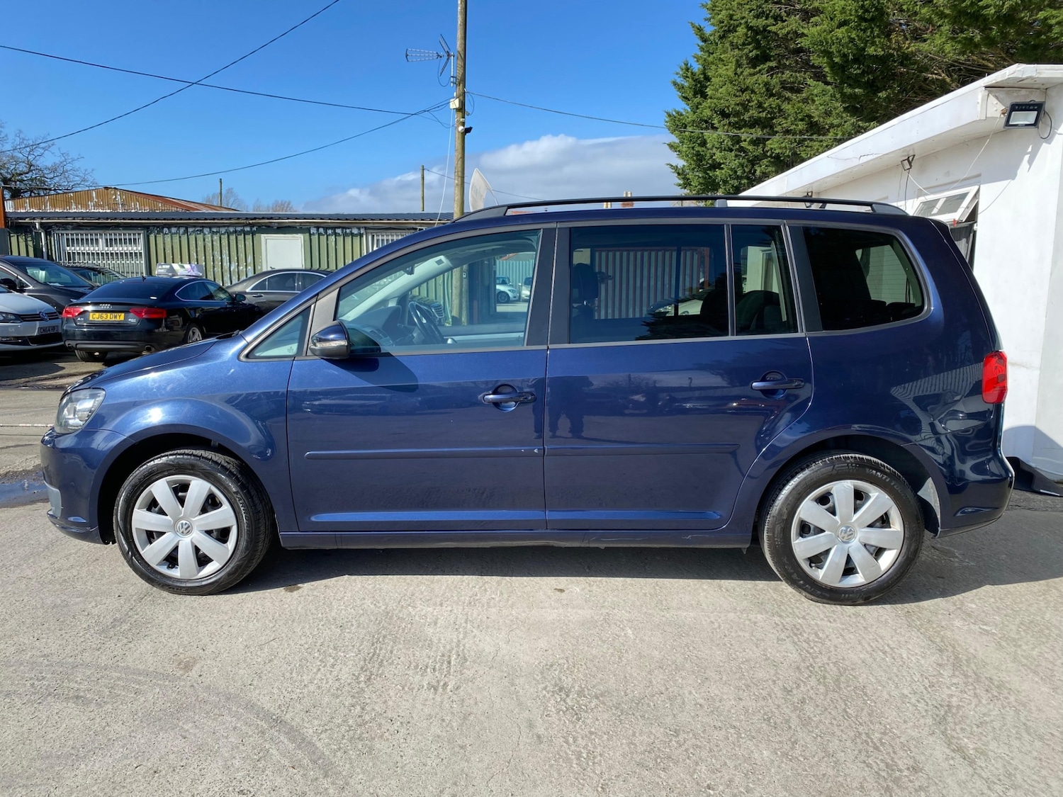 Used Volkswagen Touran 2015 for sale - 78073719: Photo 7
