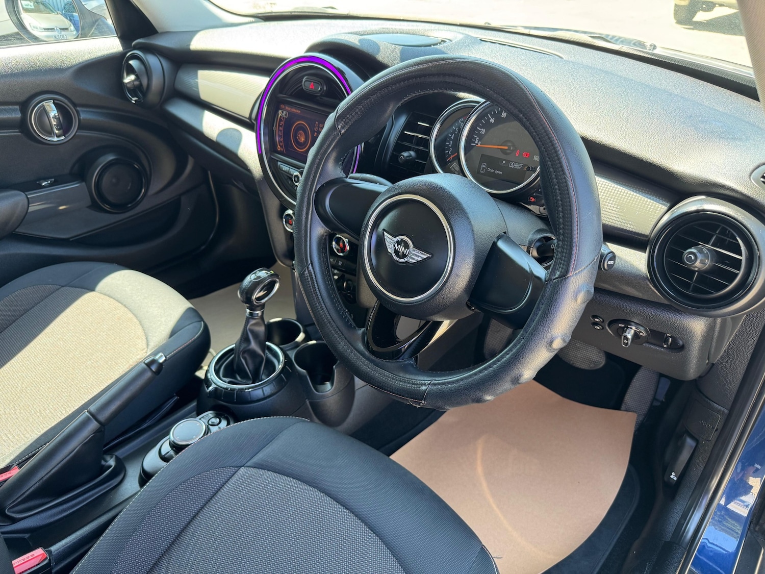 Used MINI Cooper 2014 for sale - 78048983: Photo 23