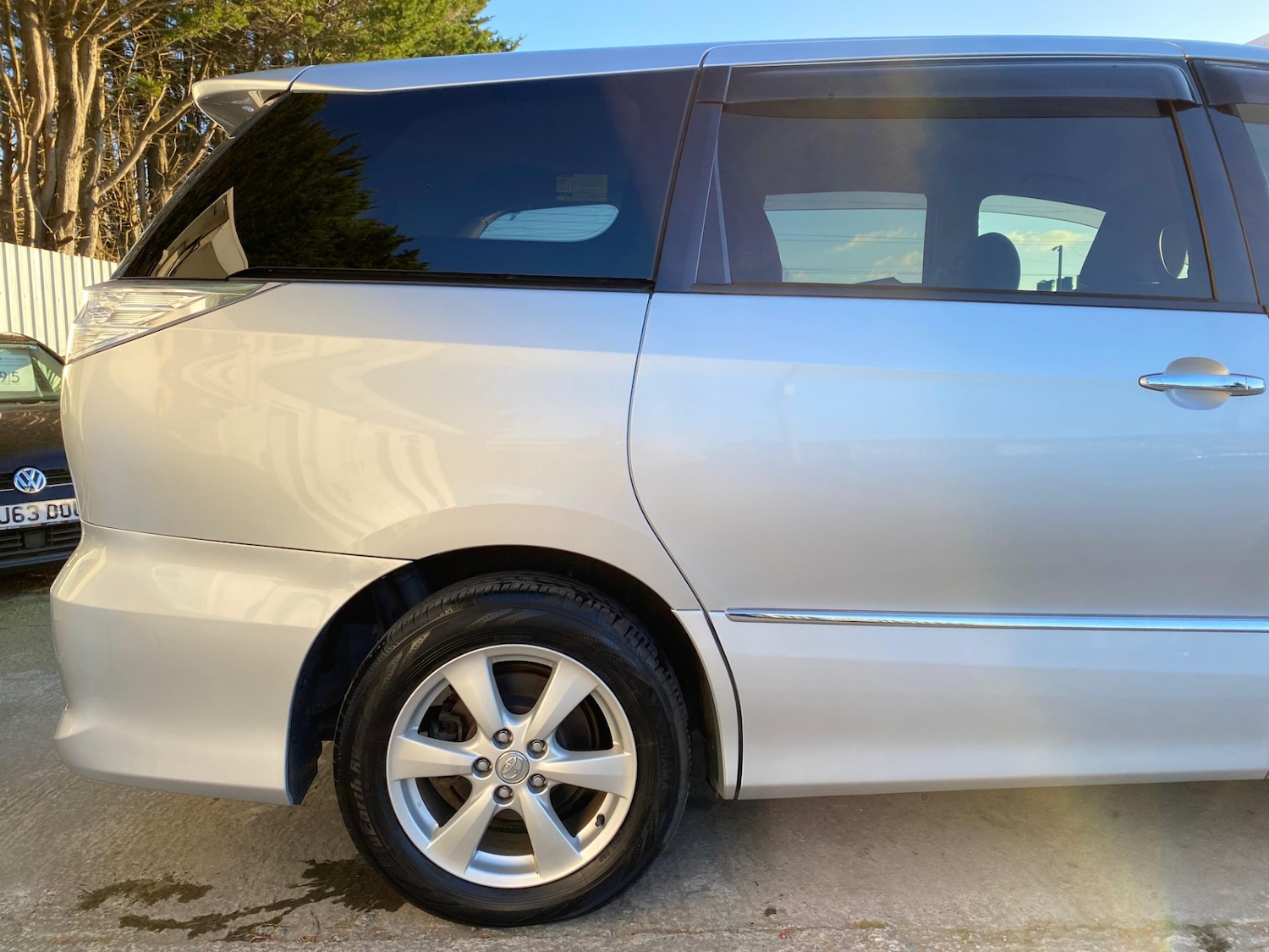 Used Toyota Estima 2012 for sale - 77092124: Photo 5