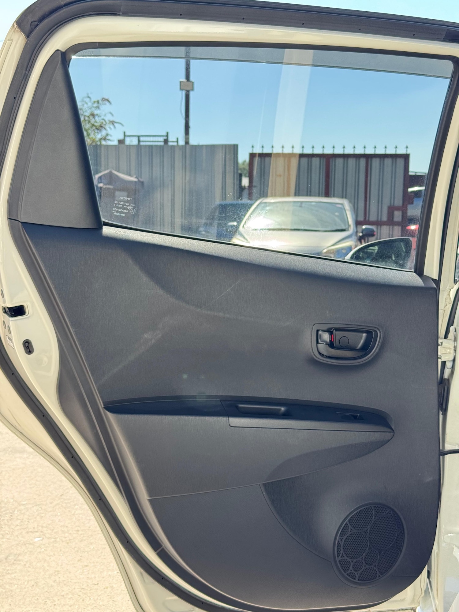 Used Toyota Vitz 2025 for sale - 76474443: Photo 27