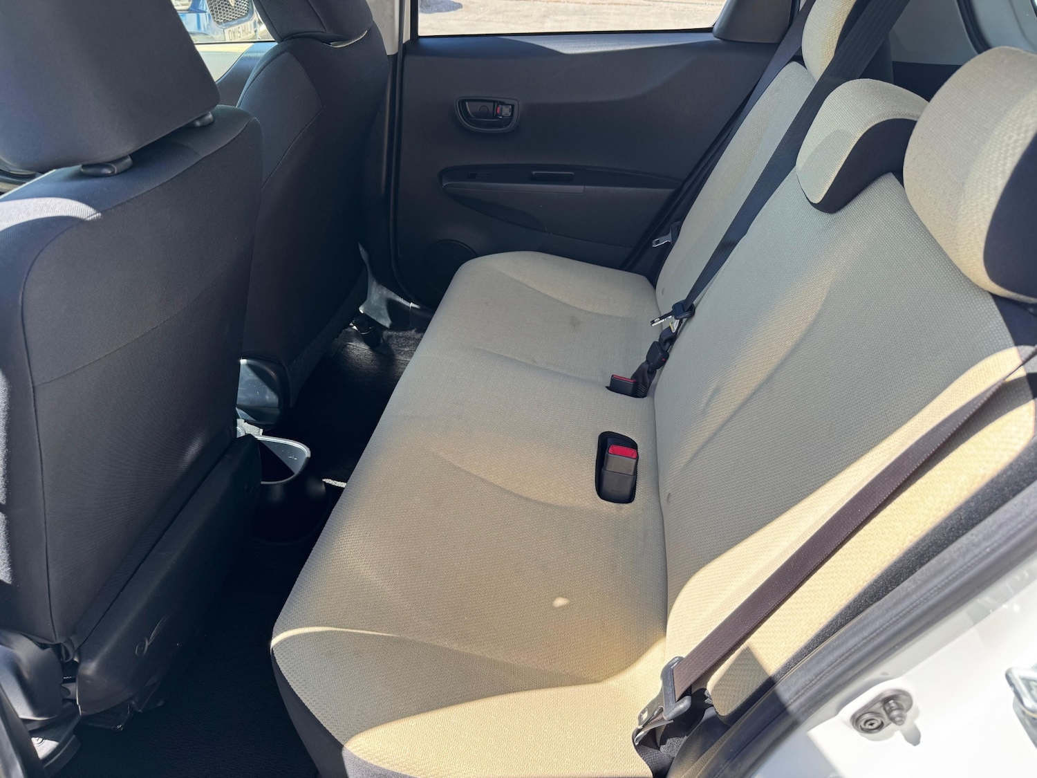 Used Toyota Vitz 2025 for sale - 76474443: Photo 31