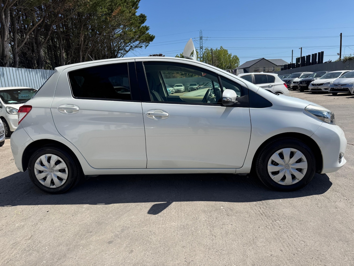 Used Toyota Vitz 2025 for sale - 76474443: Photo 4