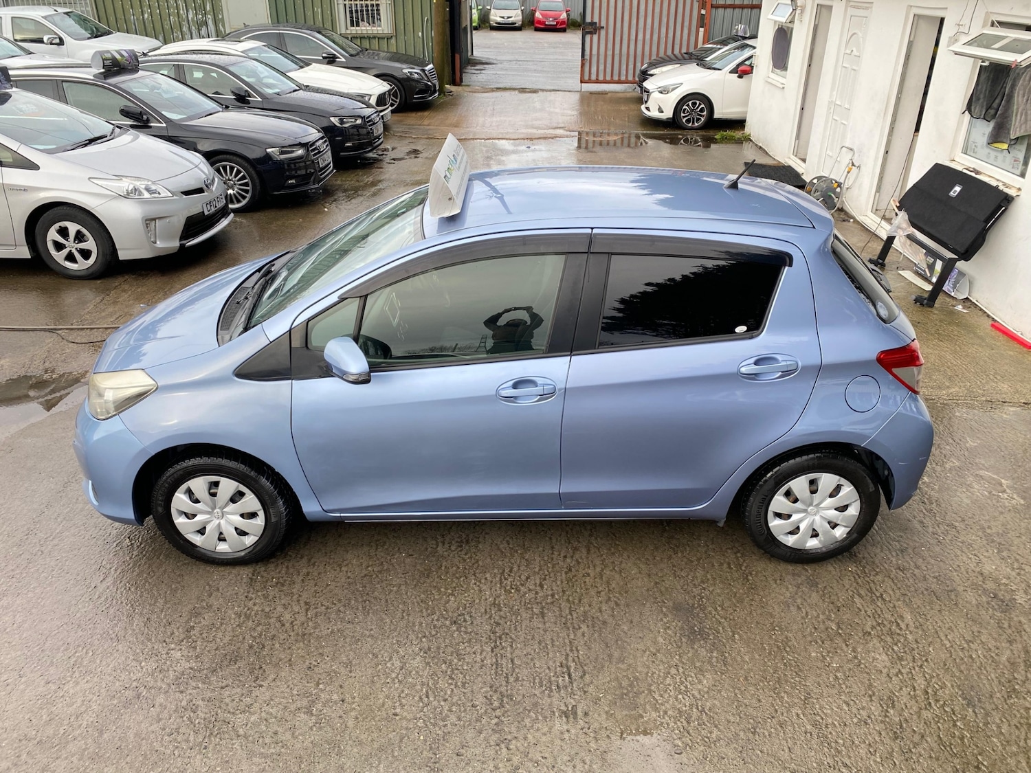 Used Toyota Vitz 2025 for sale - 76853868: Photo 36