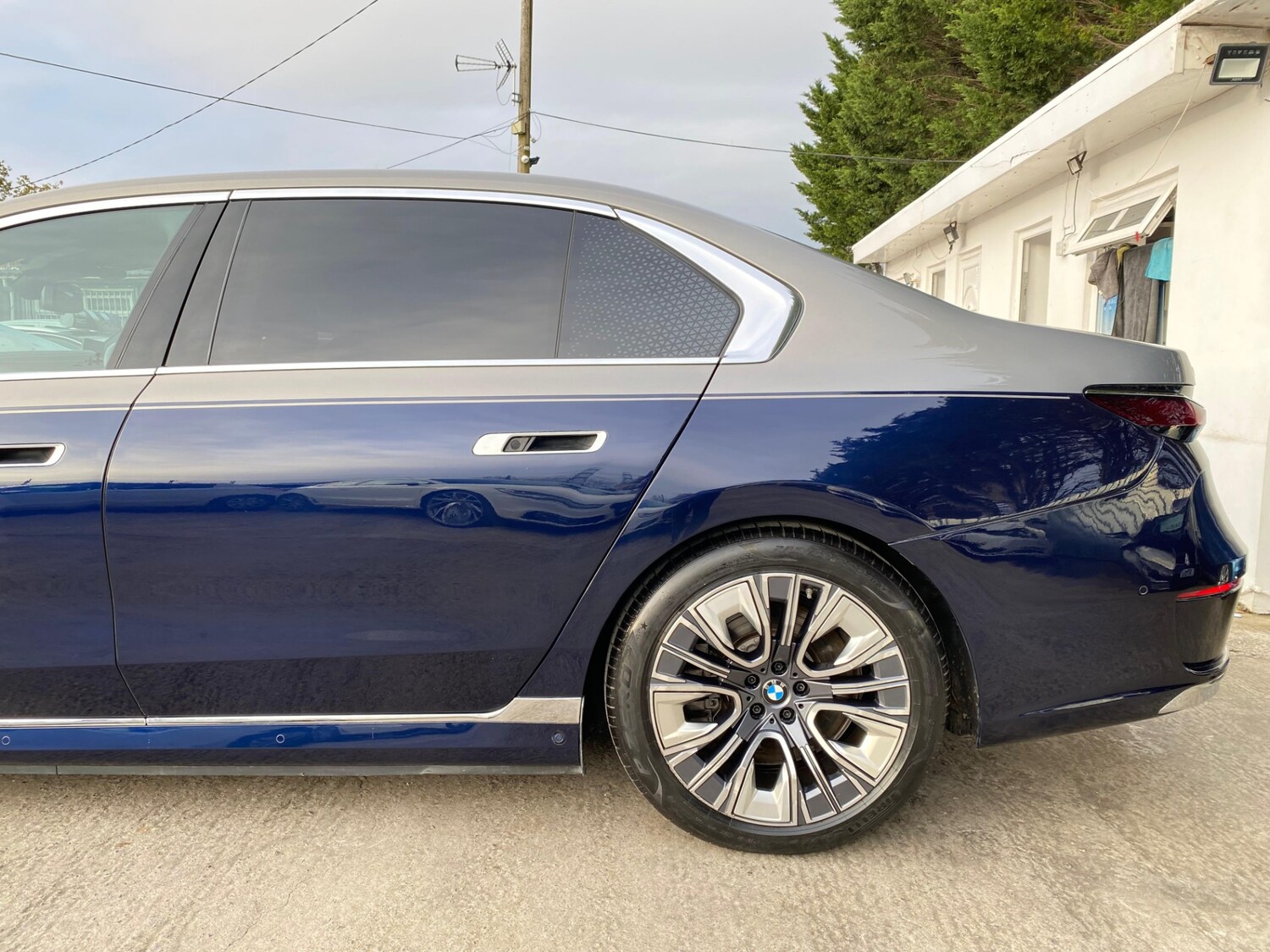 Used BMW i7 2025 for sale - 77697379: Photo 9