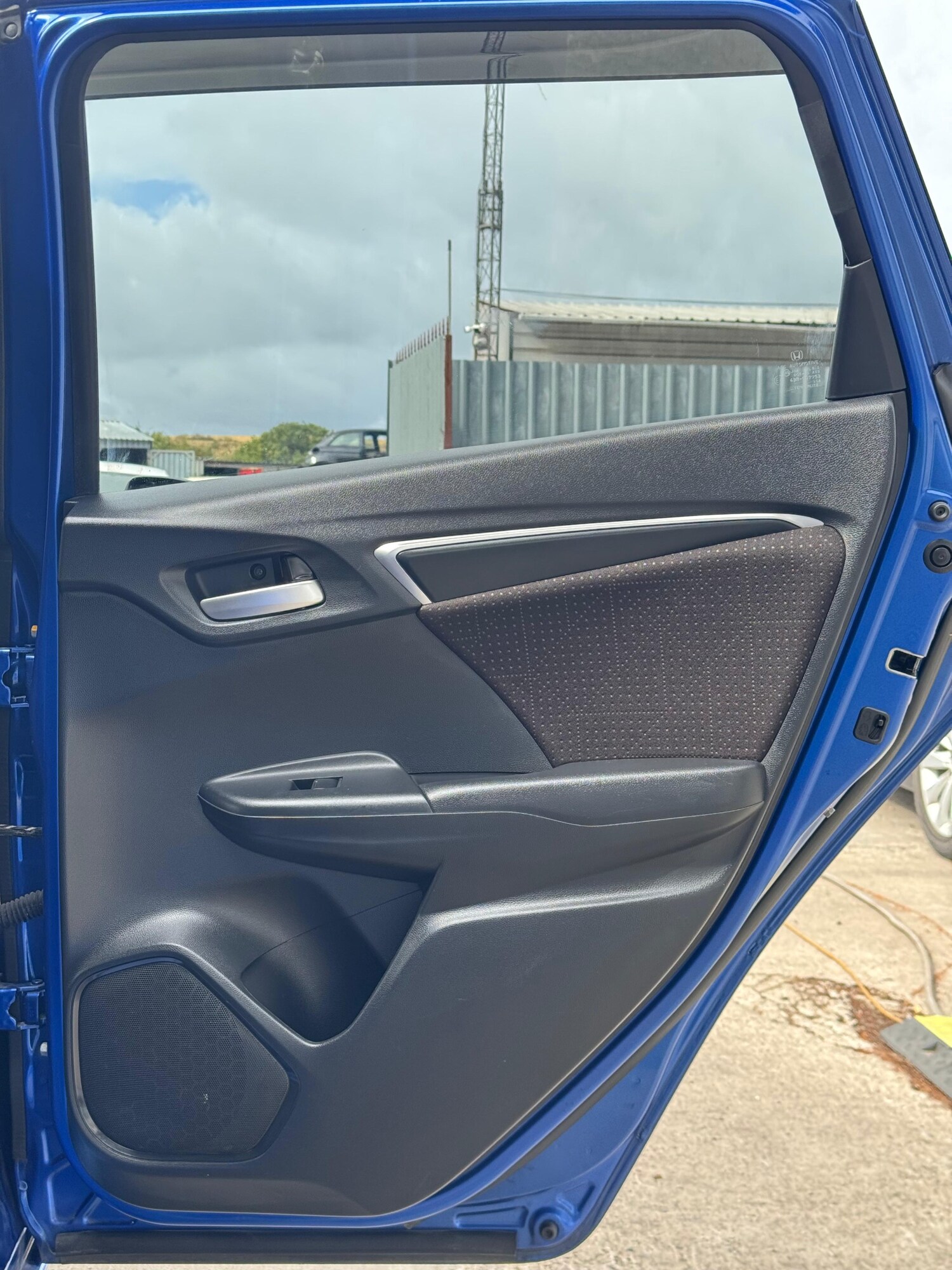 Used Honda Jazz 2014 for sale - 76609303: Photo 26