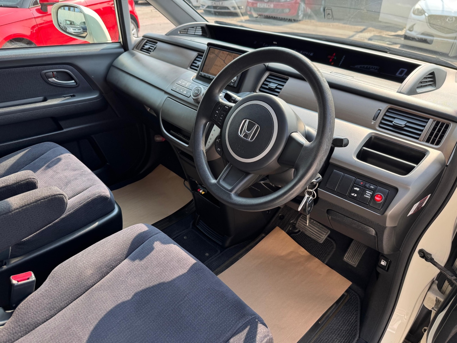 Used Honda Stepwagon 2025 for sale - 77307035: Photo 14