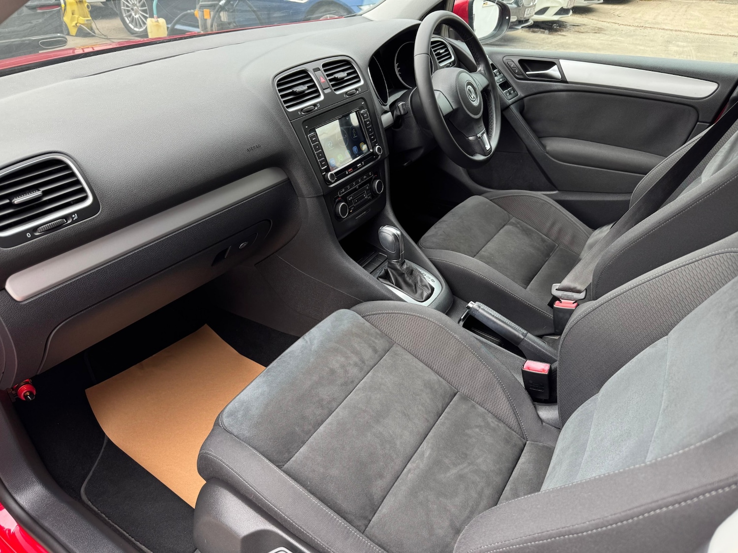 Used Volkswagen Golf 2012 for sale - 76381683: Photo 32