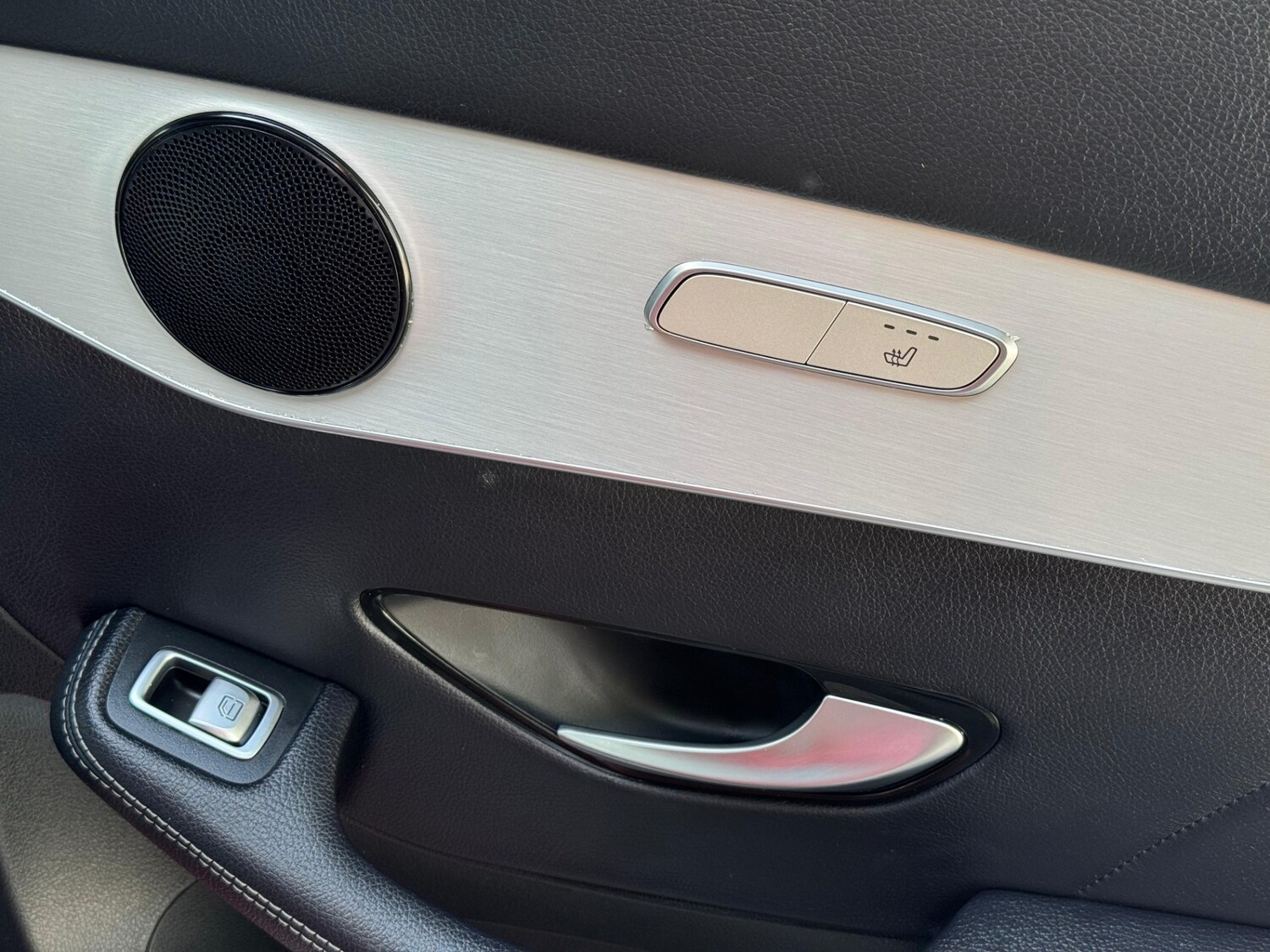 Used Mercedes-Benz 220 2018 for sale - 77825373: Photo 30