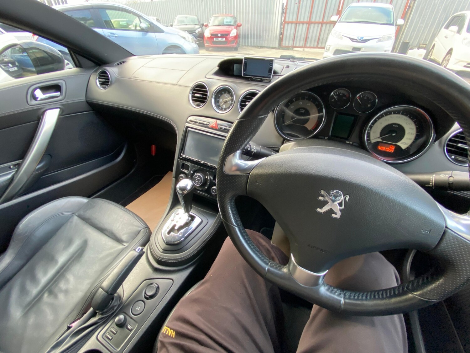 Used Peugeot RCZ 2025 for sale - 78103094: Photo 18