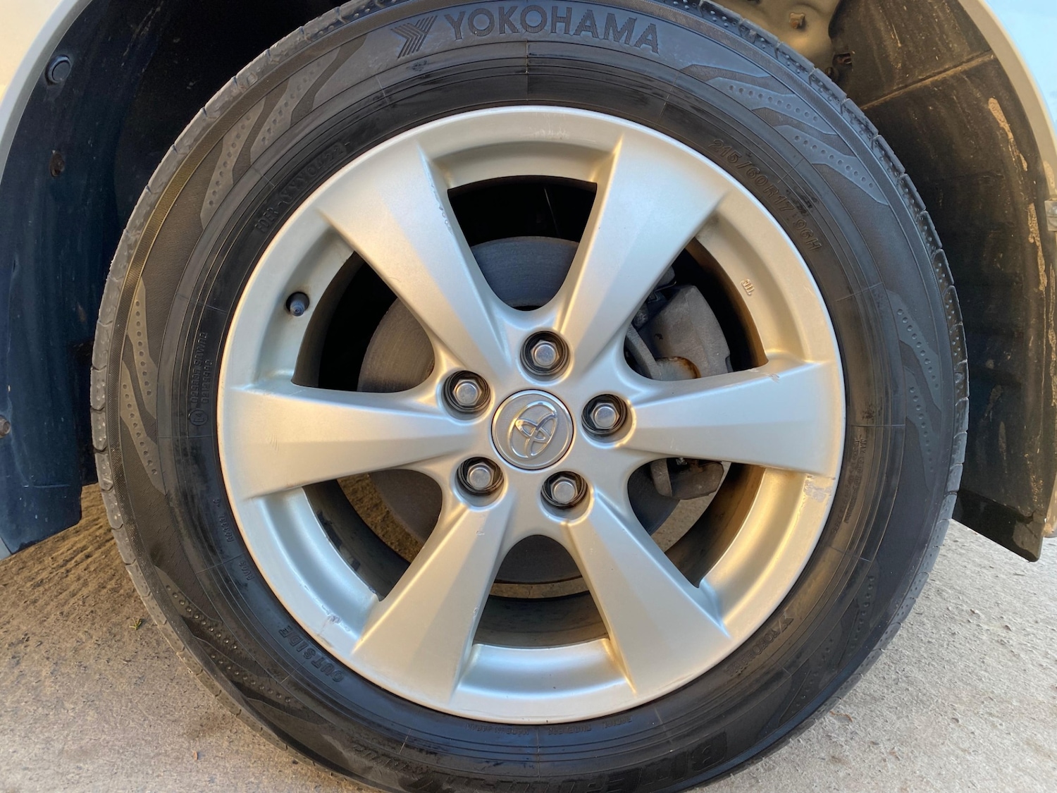 Used Toyota Estima 2012 for sale - 77728904: Photo 43