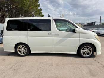 Used Nissan Elgrand 2005 for sale - 74843624: Photo