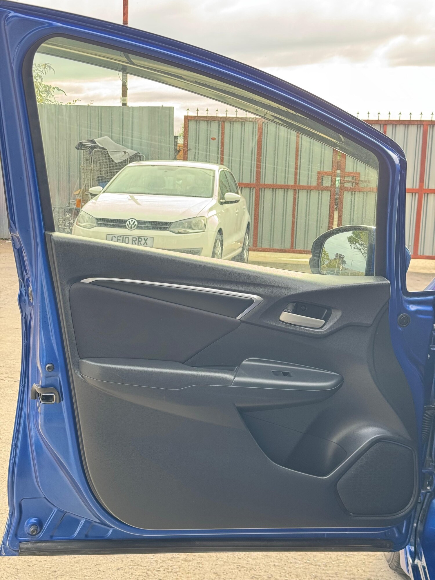 Used Honda Jazz 2014 for sale - 76048961: Photo 28