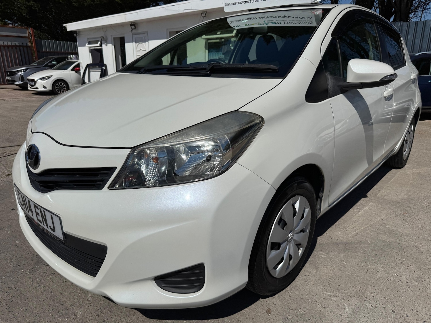 Used Toyota Vitz 2012 for sale - 77030664: Photo 43