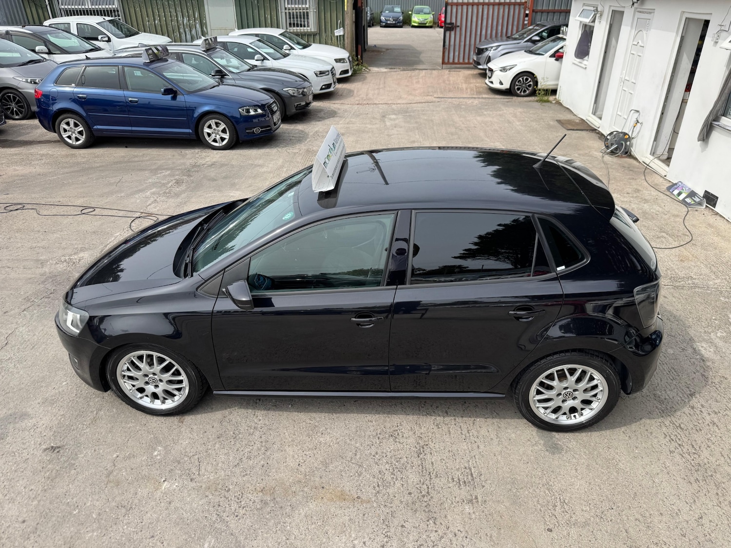 Used Volkswagen Polo 2010 for sale - 77697020: Photo 38