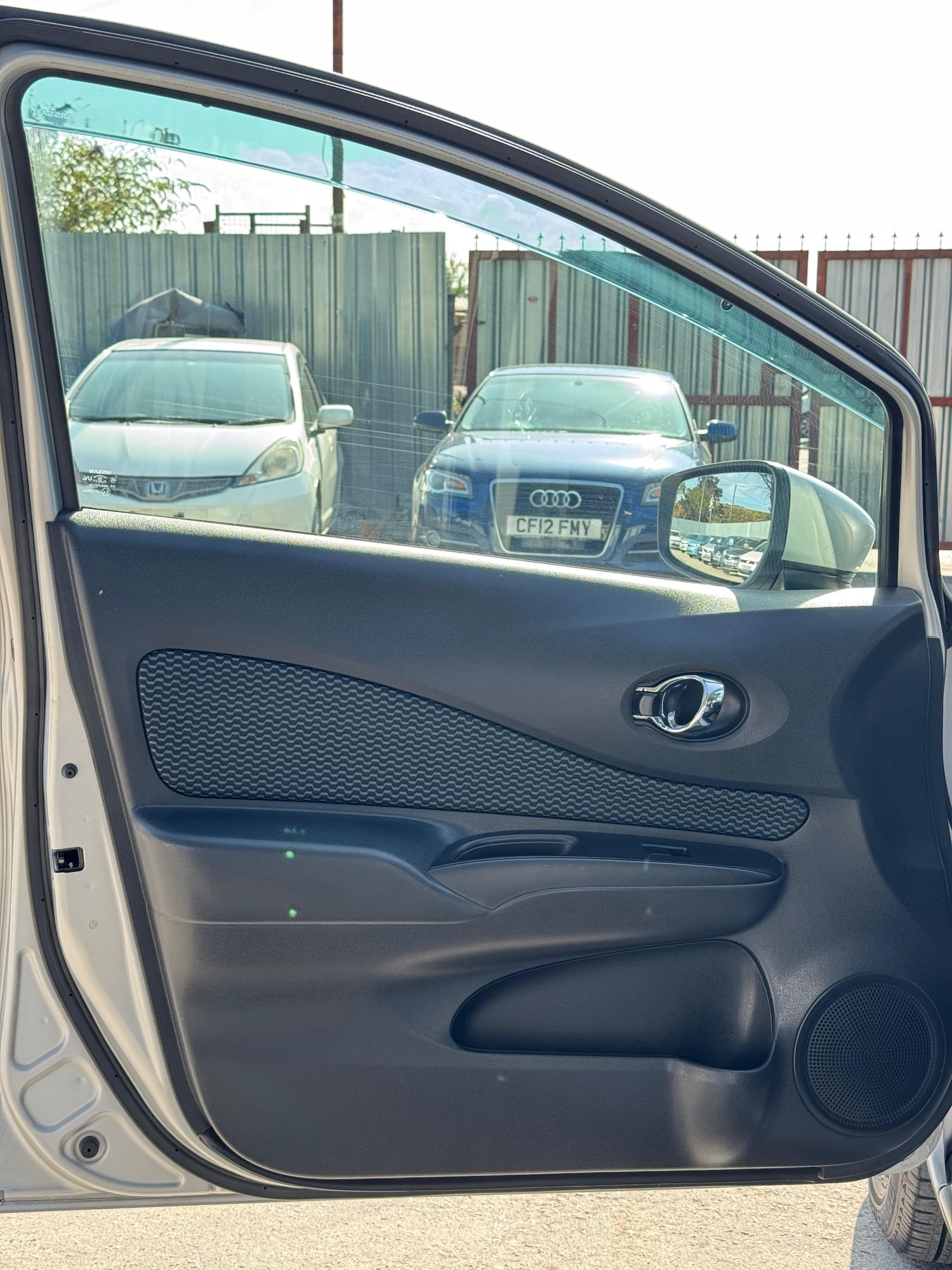 Vehicle 28