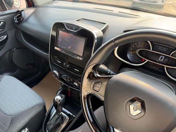 Used Renault Clio 2014 for sale - 76288682: Photo 17