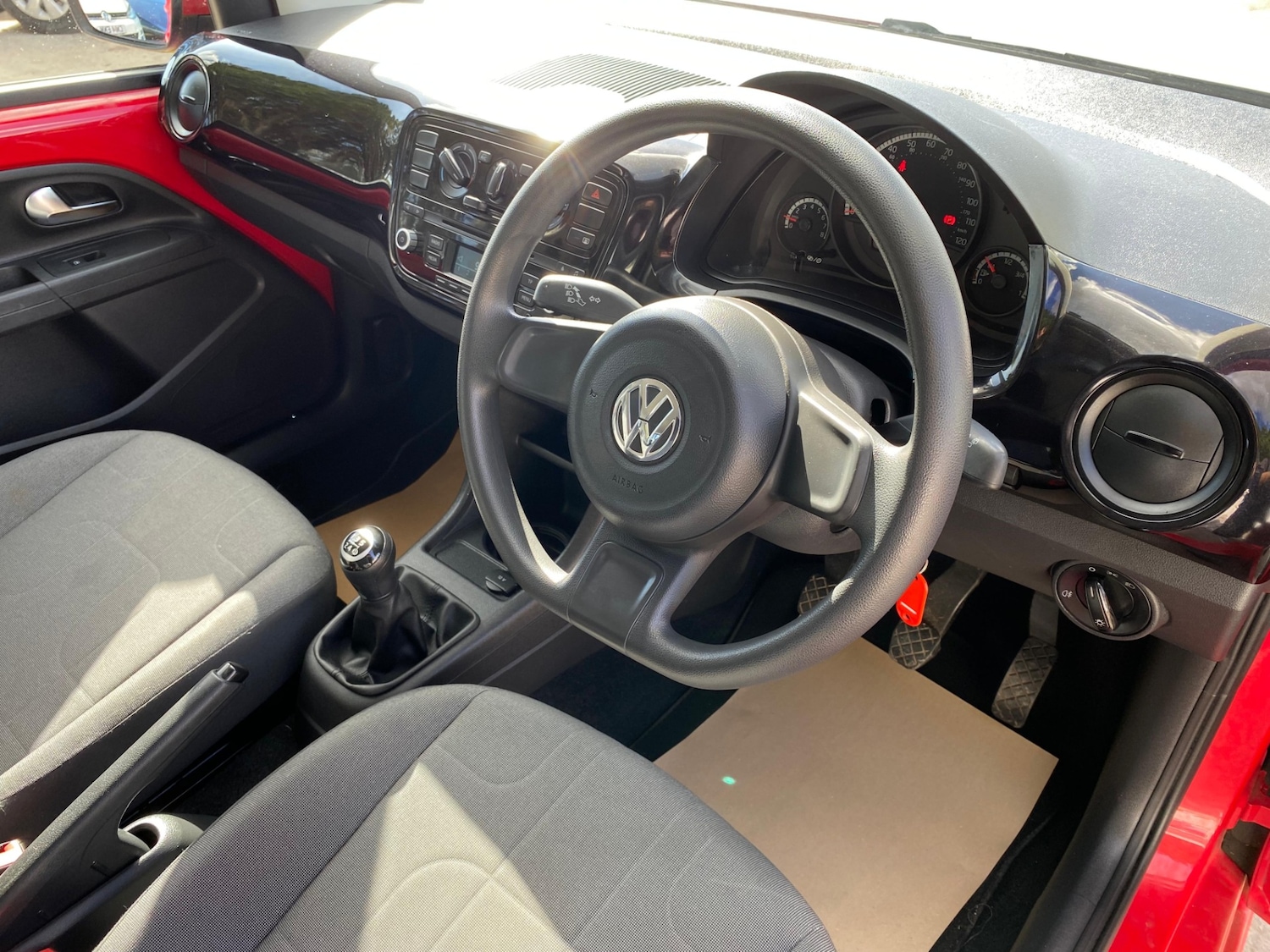 Used Volkswagen up! 2013 for sale - 78123289: Photo 13