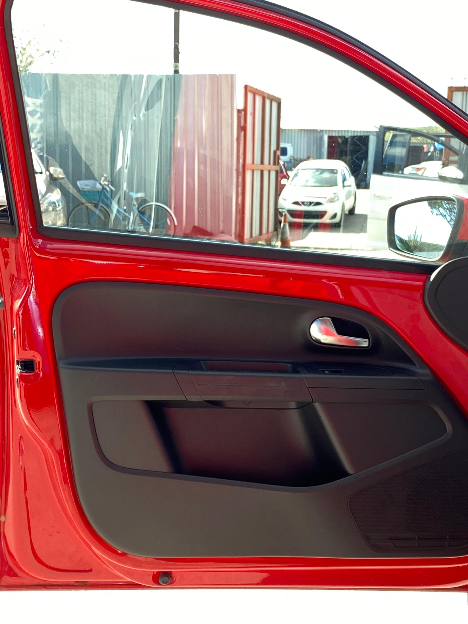 Used Volkswagen up! 2013 for sale - 78123289: Photo 26