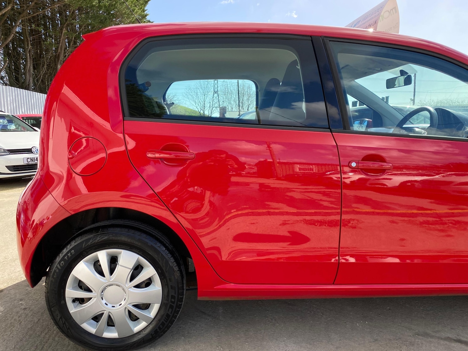 Used Volkswagen up! 2013 for sale - 78123289: Photo 6