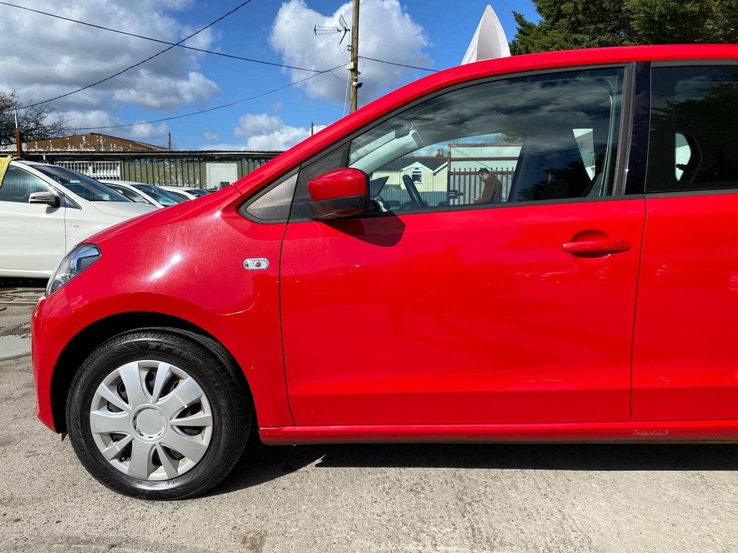 Used Volkswagen up! 2013 for sale - 78123289: Photo 8