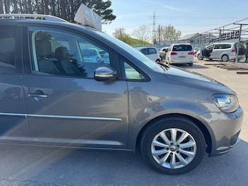 Used Volkswagen Touran 2013 for sale - 78371299: Photo