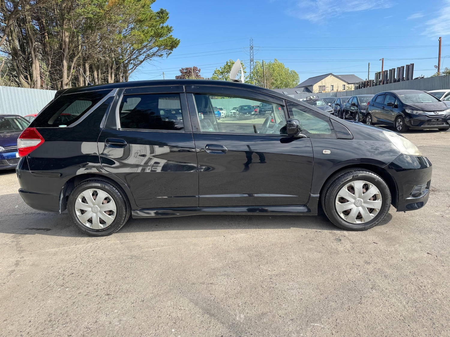 Used Honda Fit 2012 for sale - 76539418: Photo 4
