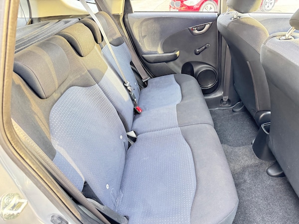 Used Honda Jazz 2009 for sale - 76253599: Photo 15