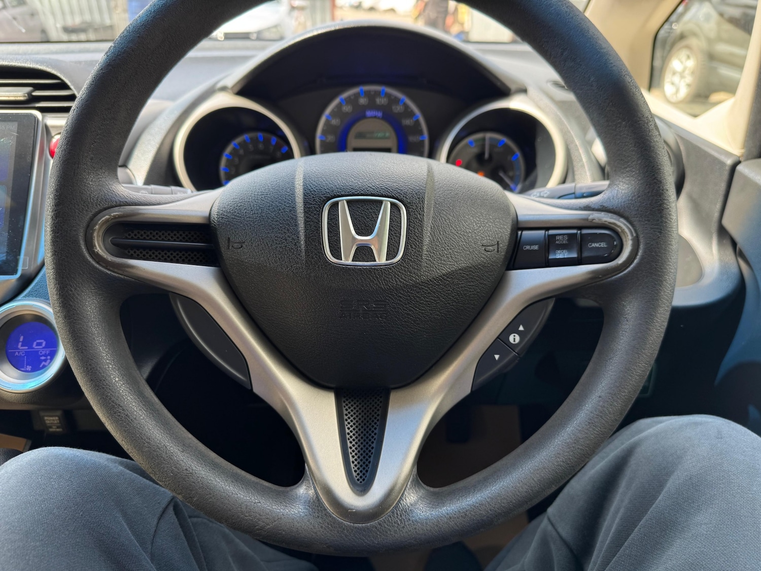 Used Honda Fit 2011 for sale - 76079931: Photo 18