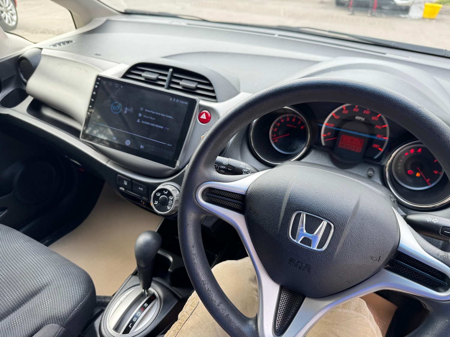 Used Honda Fit 2012 for sale - 76078352: Photo 18