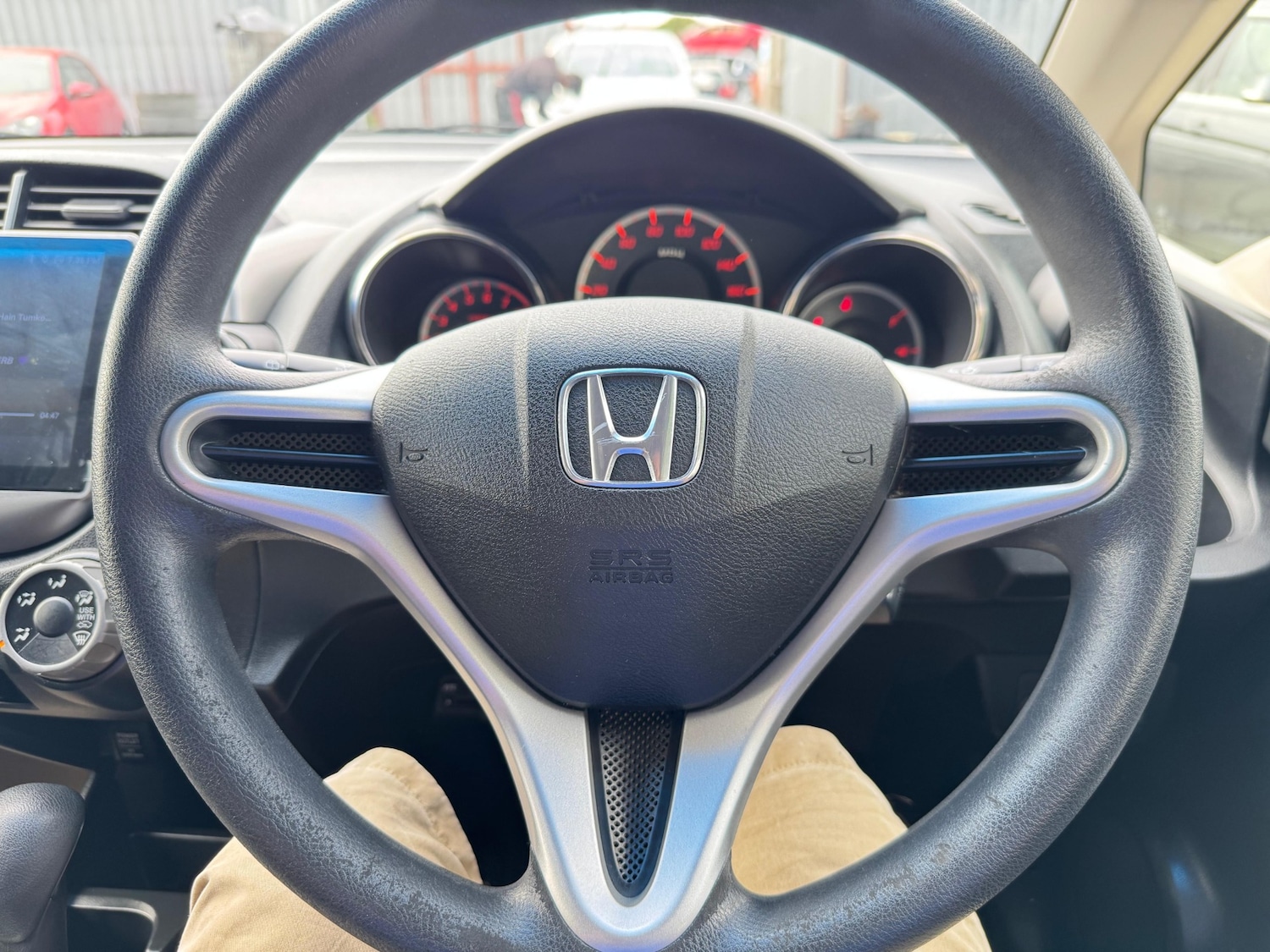 Used Honda Fit 2012 for sale - 76078352: Photo 19
