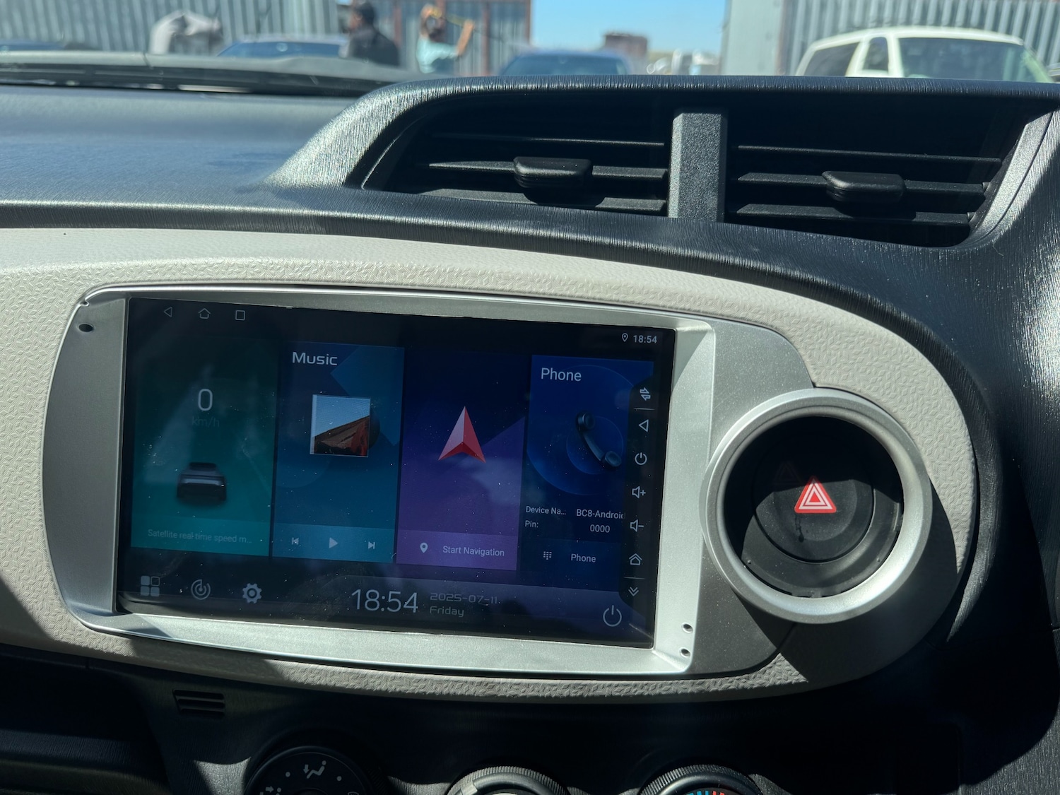 Used Toyota Vitz 2012 for sale - 77031045: Photo 19