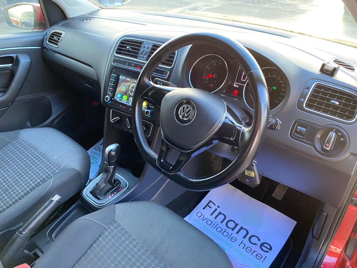 Used Volkswagen Polo 2015 for sale - 77340617: Photo 12