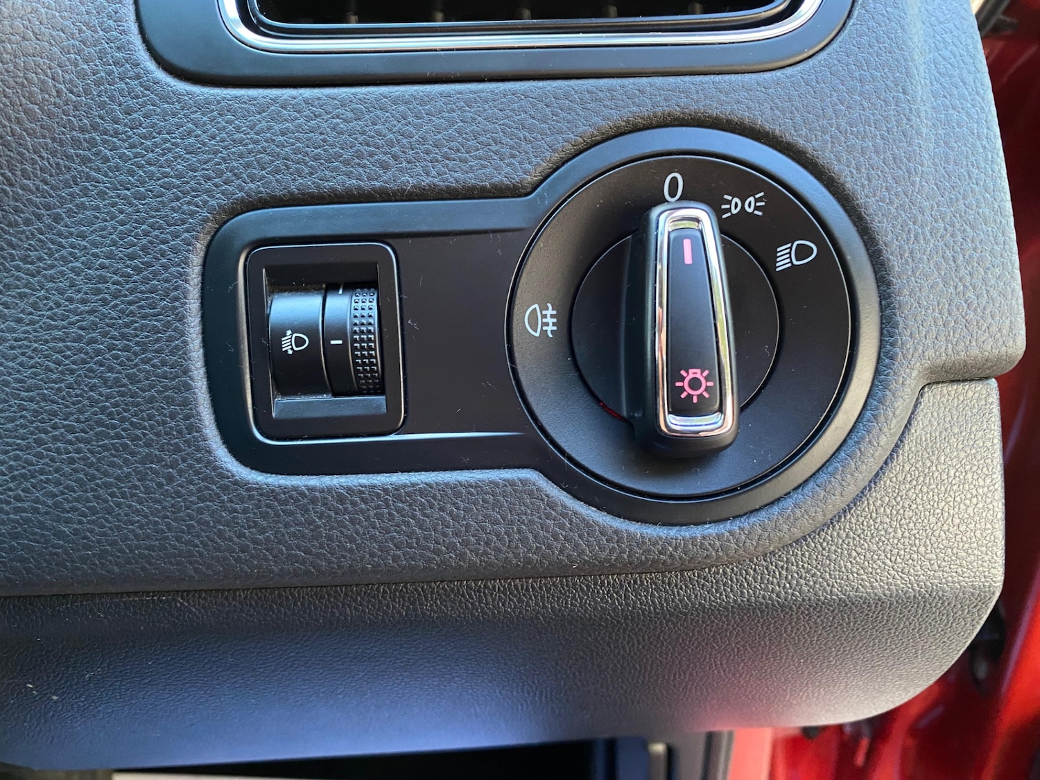 Used Volkswagen Polo 2015 for sale - 77340617: Photo 22