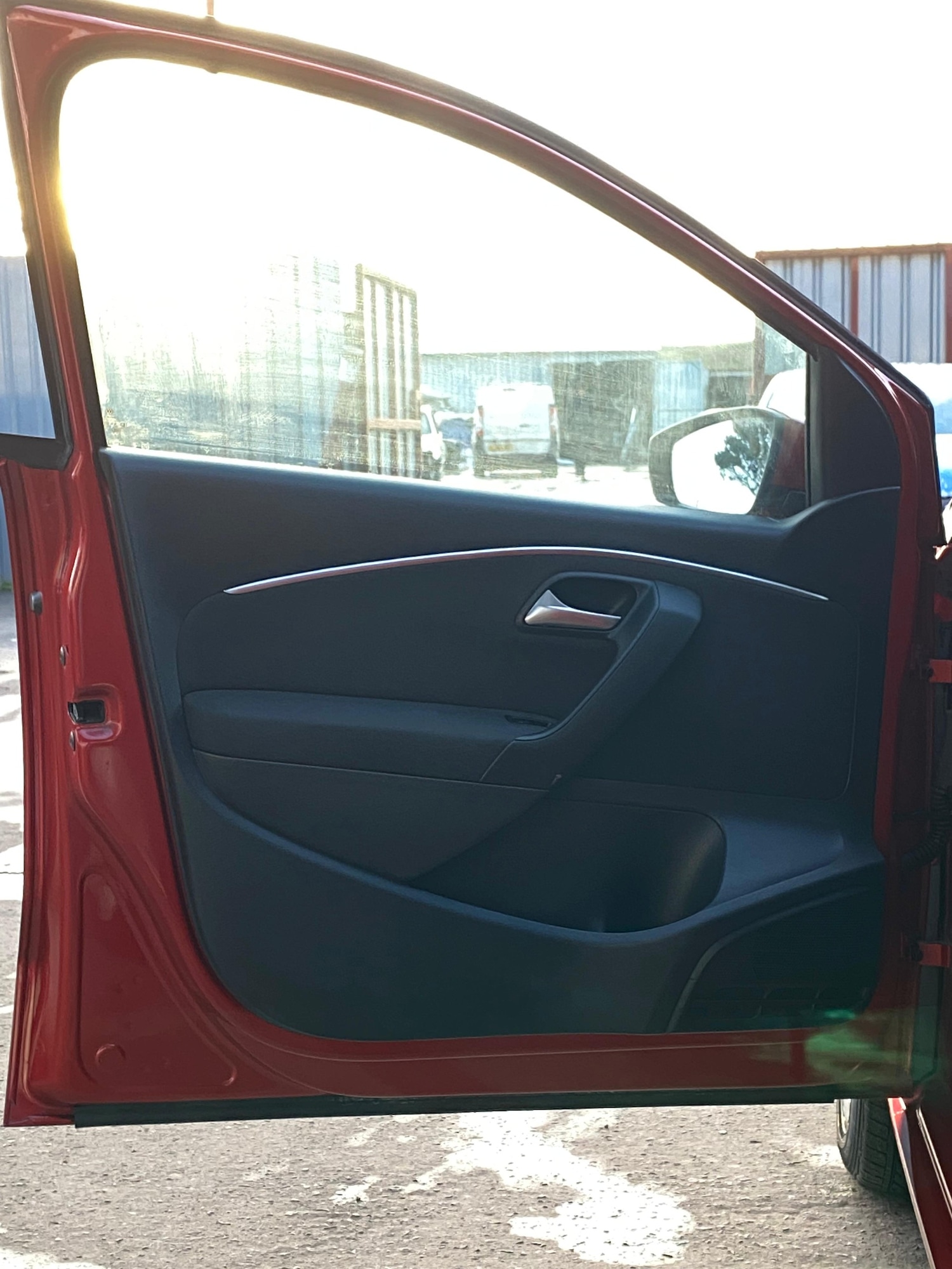 Used Volkswagen Polo 2015 for sale - 77340617: Photo 27