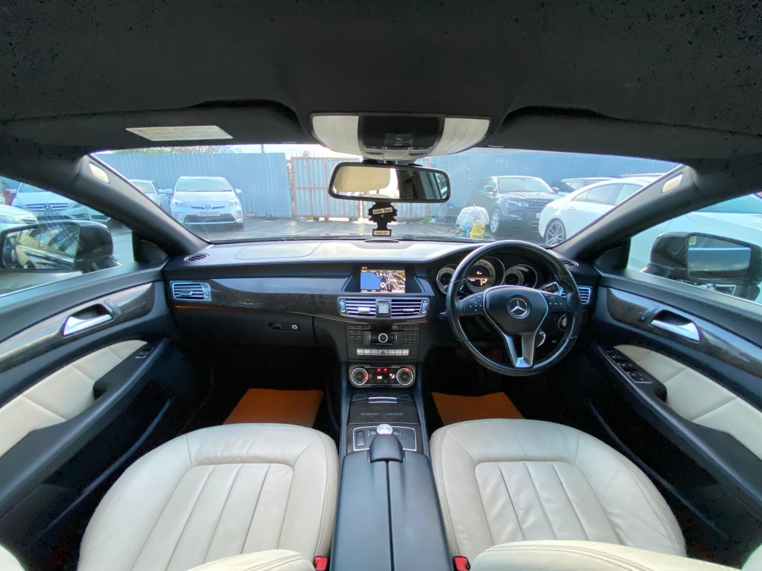 Used Mercedes-Benz CLS 2011 for sale - 76557155: Photo 15