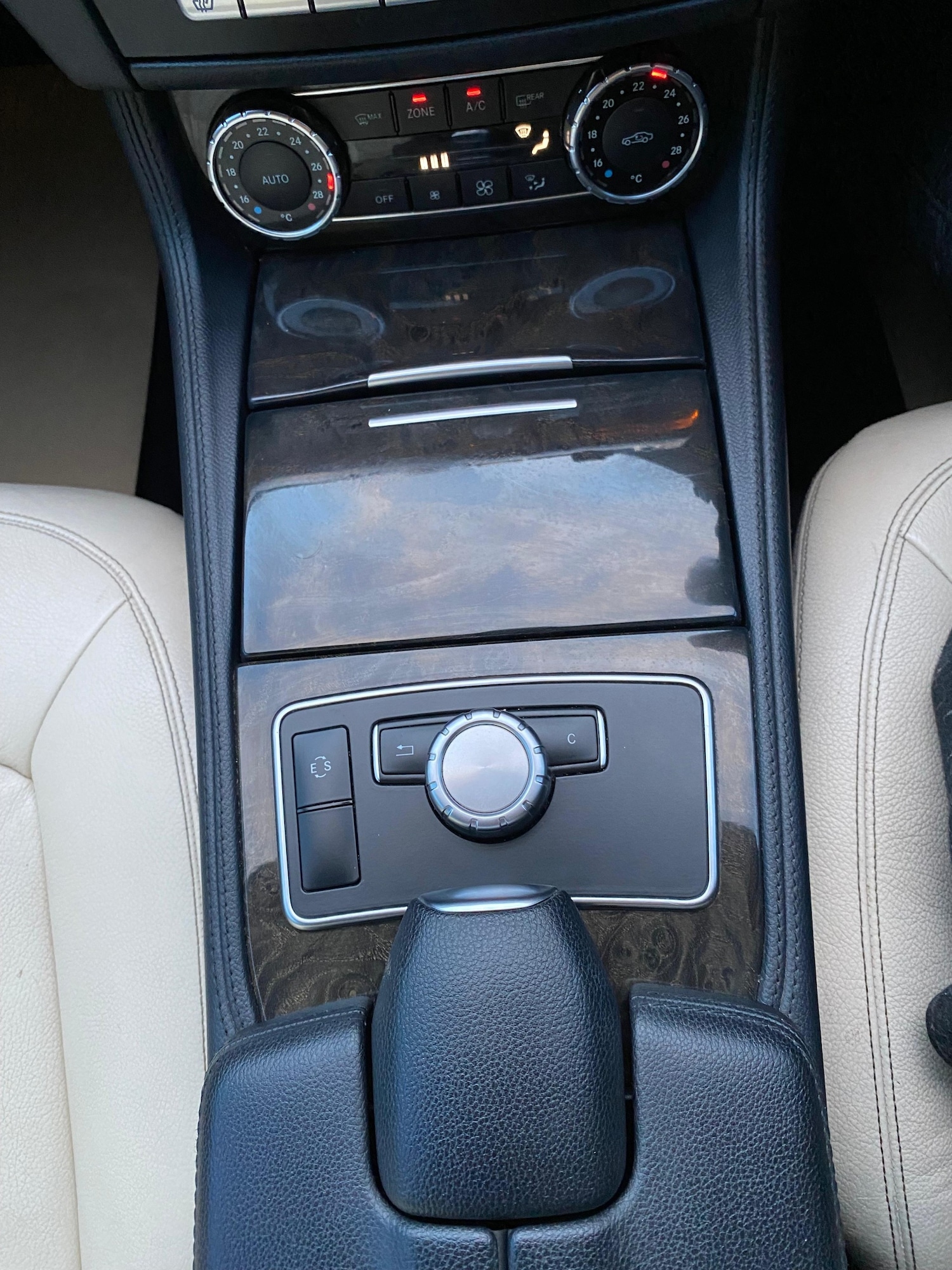 Used Mercedes-Benz CLS 2011 for sale - 76557155: Photo 21