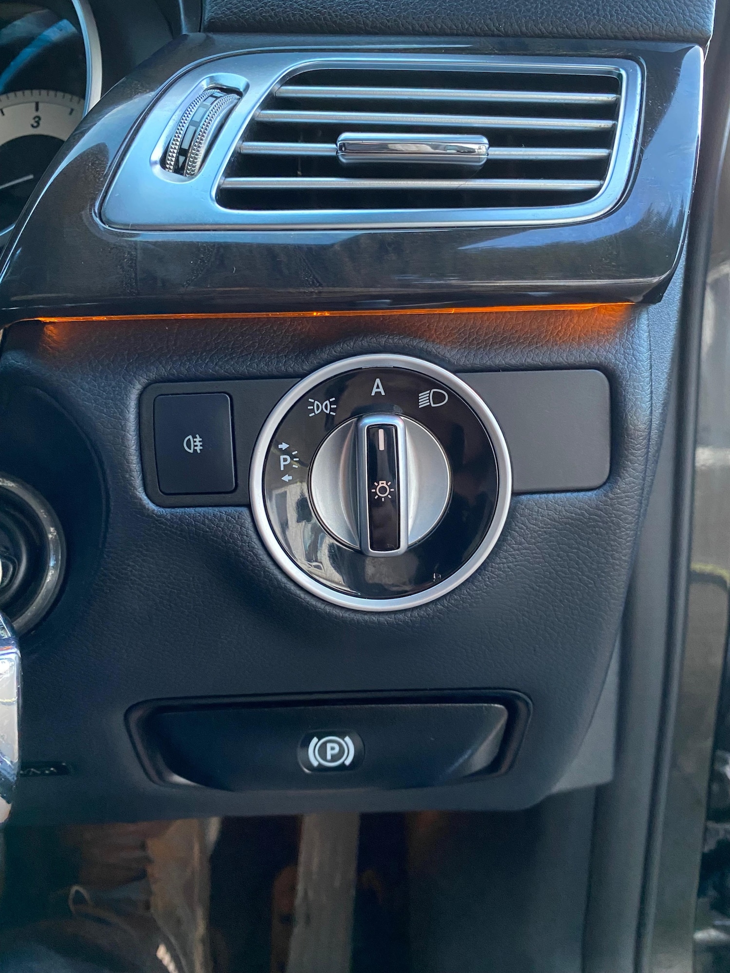 Used Mercedes-Benz CLS 2011 for sale - 76557155: Photo 22