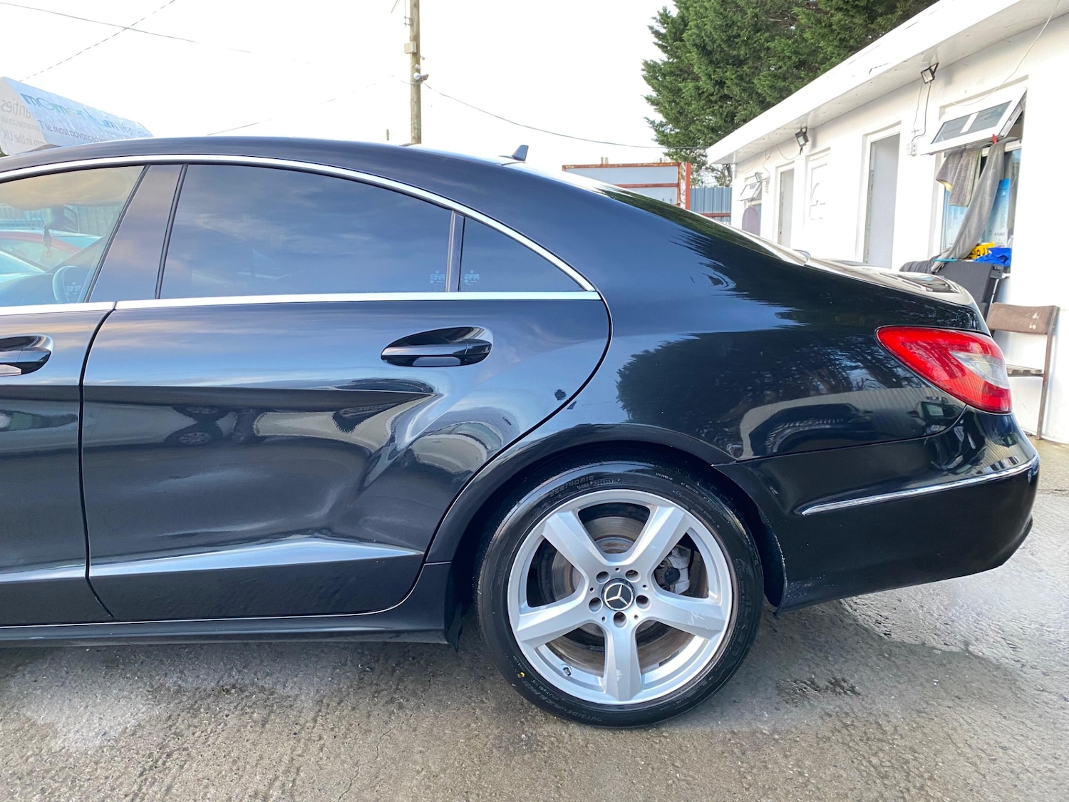 Used Mercedes-Benz CLS 2011 for sale - 76557155: Photo 8