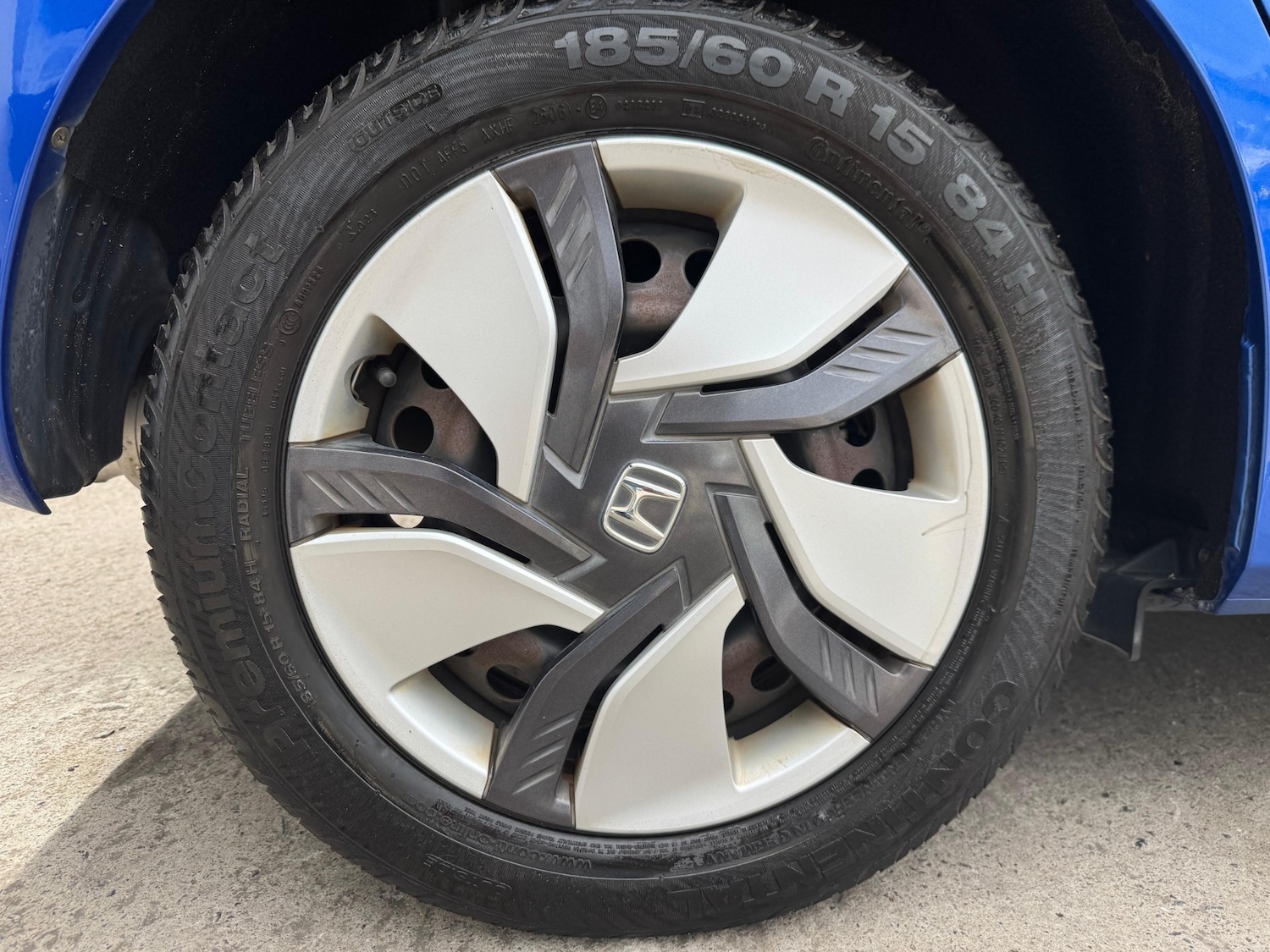 Used Honda Fit 2014 for sale - 76102558: Photo 34