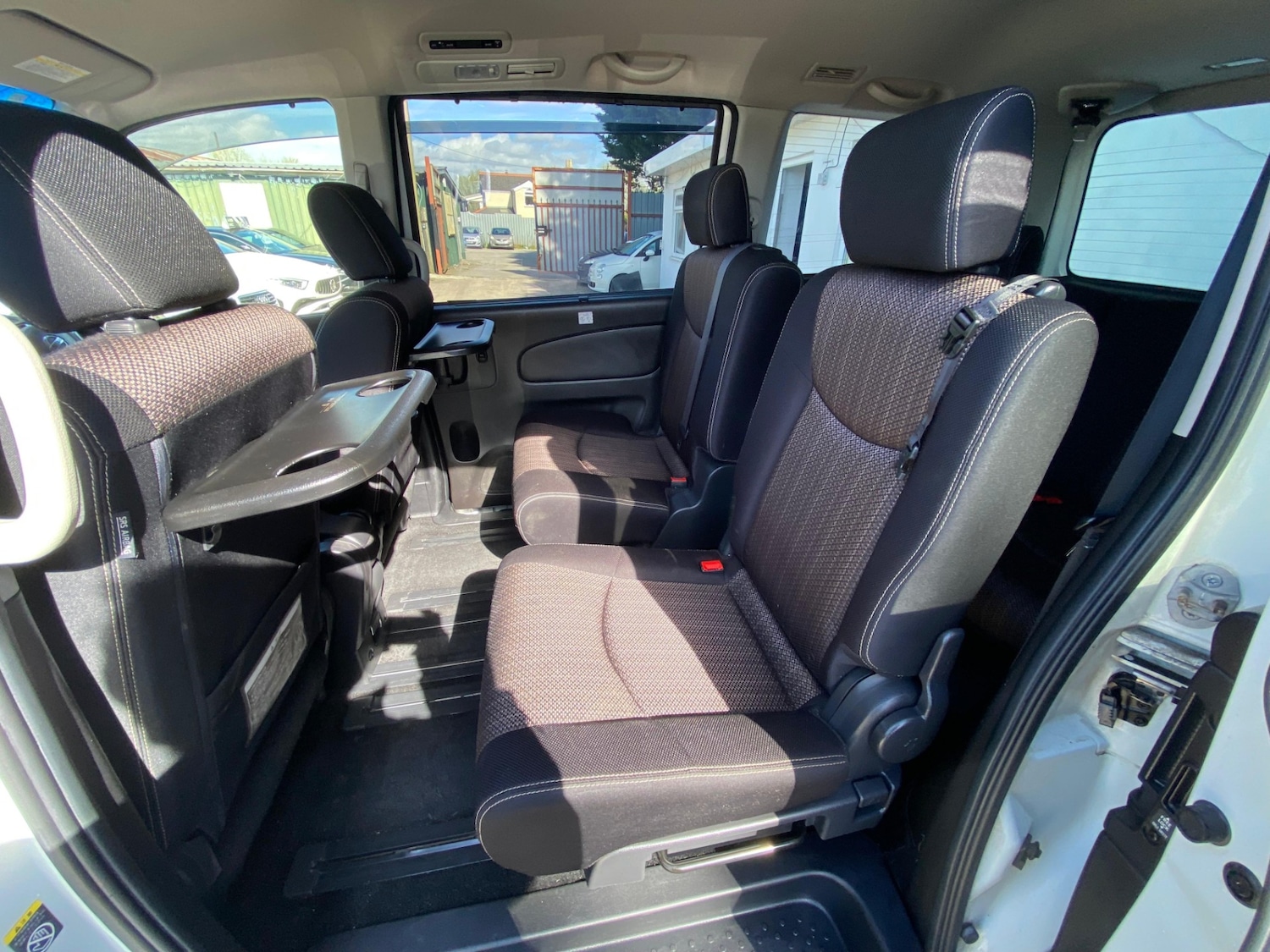 Used Nissan Serena 2015 for sale - 78145607: Photo 31