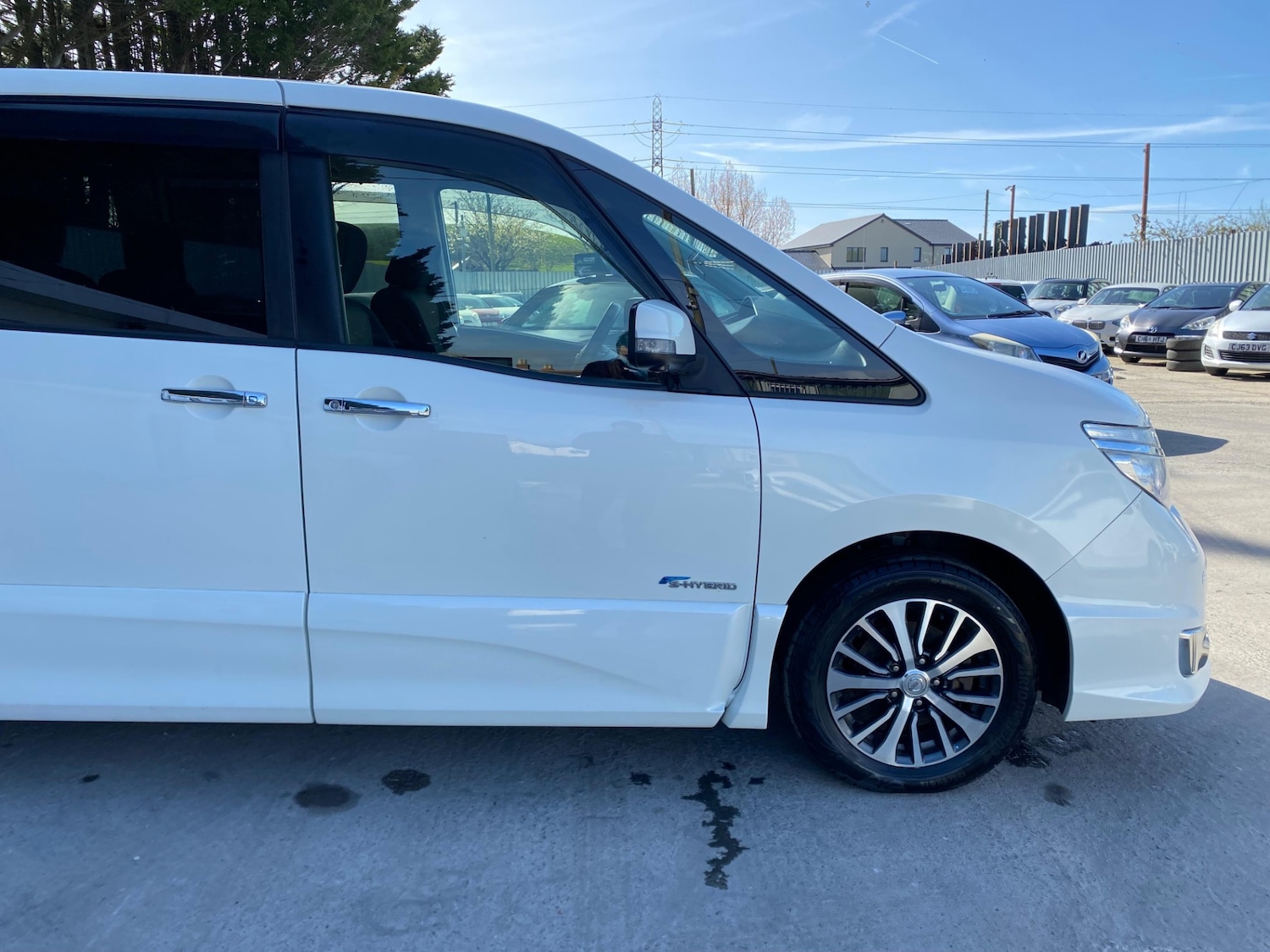 Used Nissan Serena 2015 for sale - 78145607: Photo 4