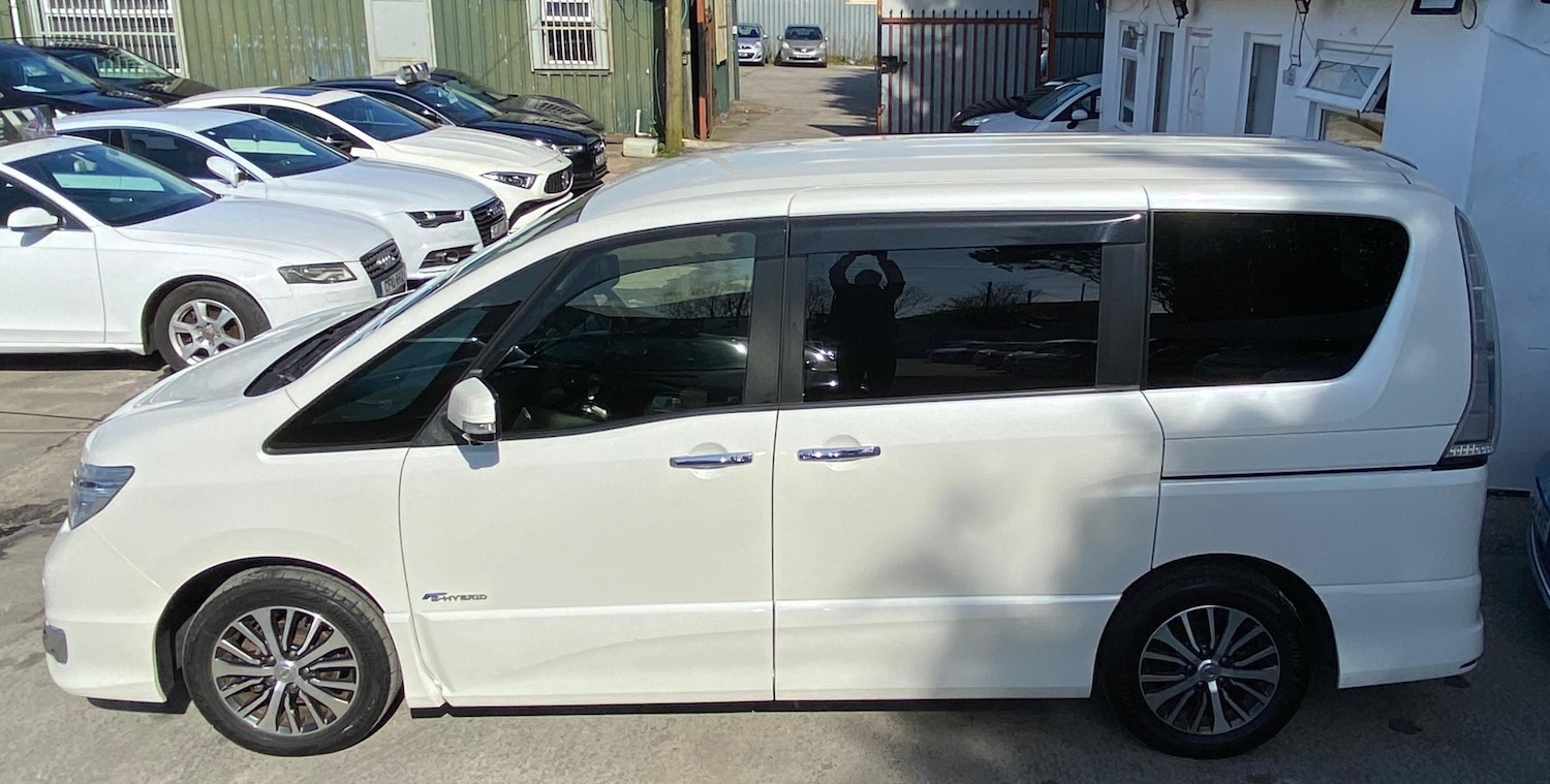 Used Nissan Serena 2015 for sale - 78145607: Photo 40