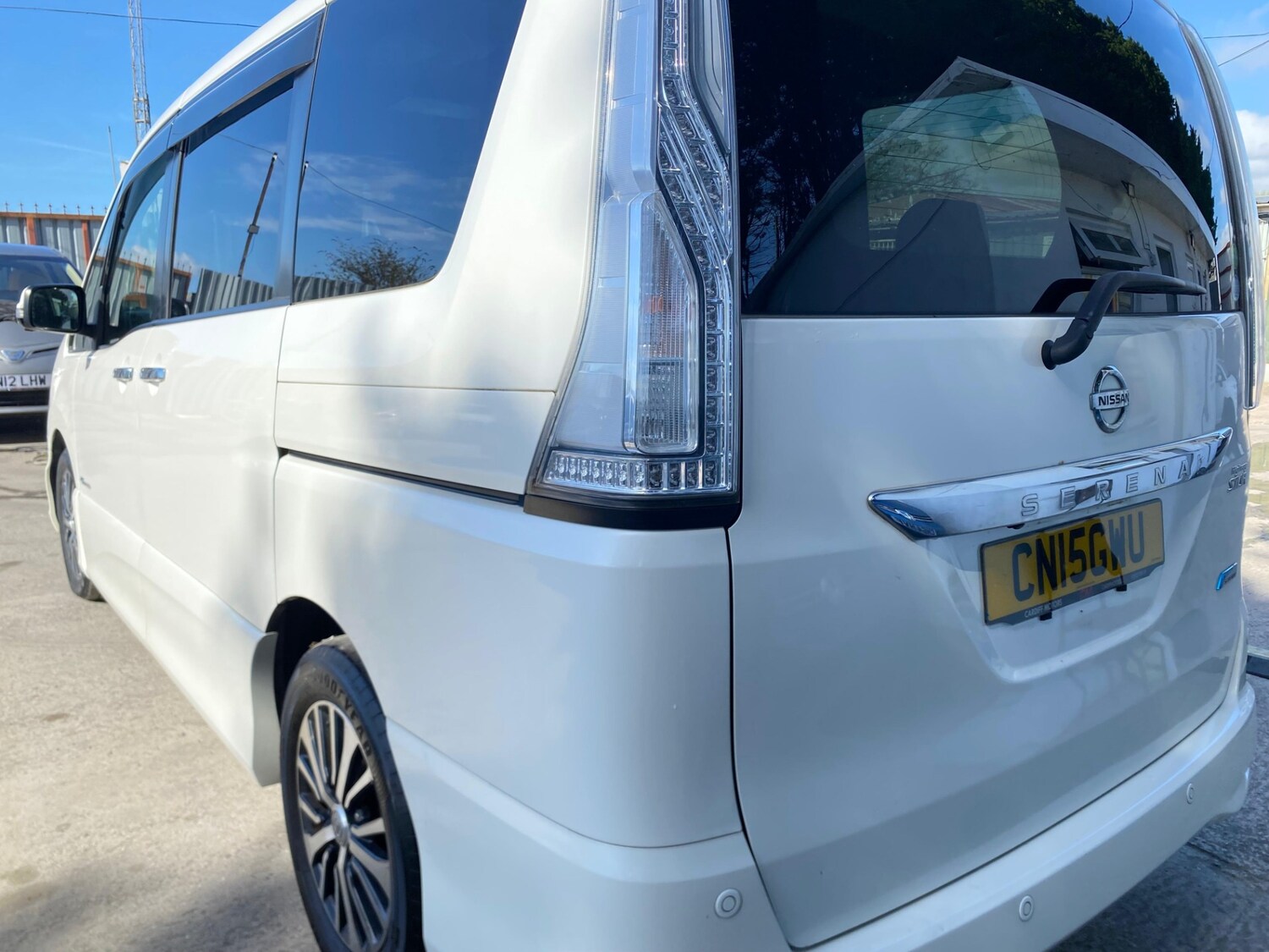 Used Nissan Serena 2015 for sale - 78145607: Photo 43