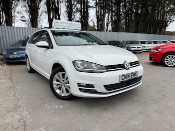 Used Volkswagen Golf 2014 for sale - 76539423: Photo