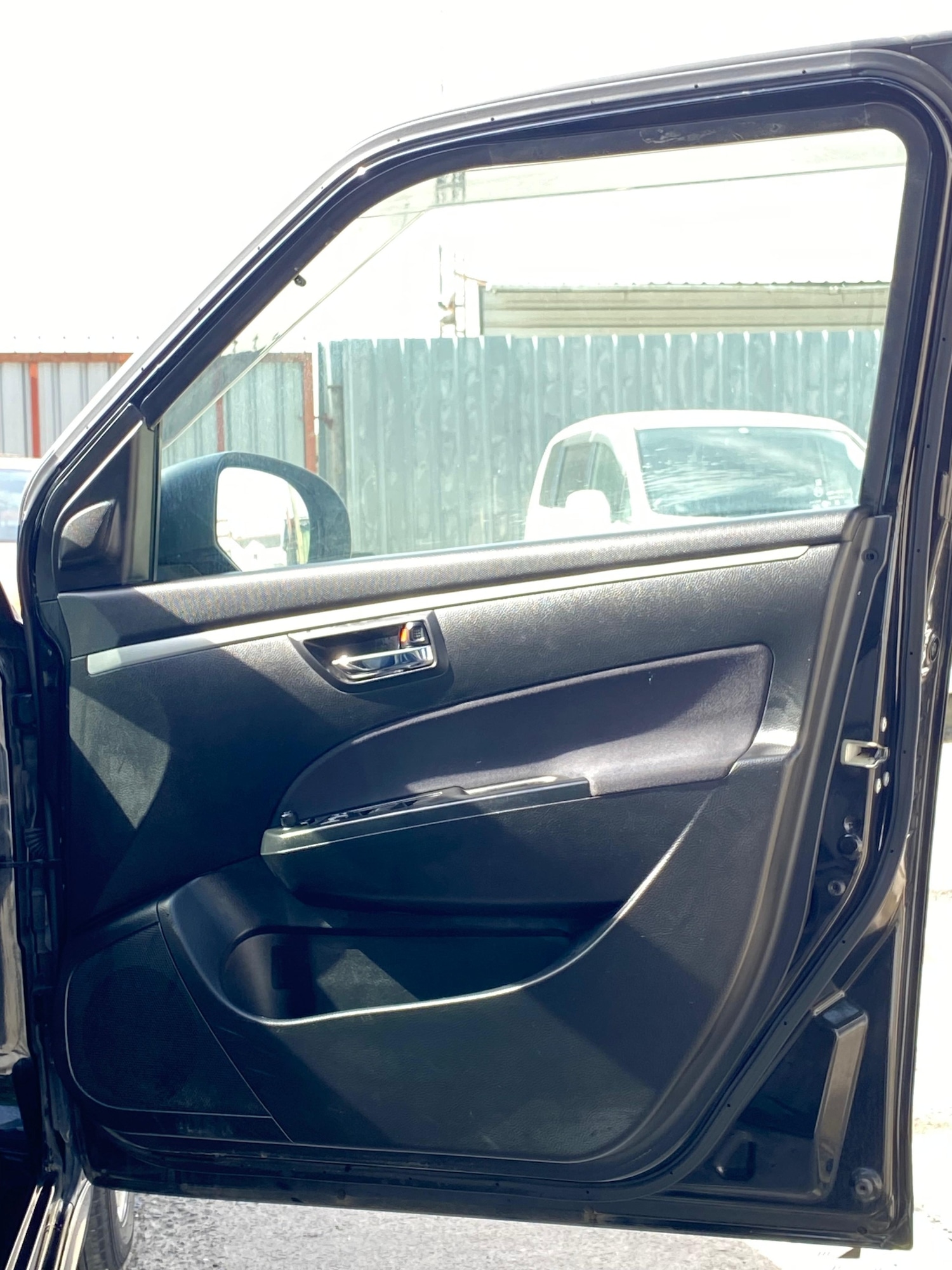 Used Suzuki Swift 2012 for sale - 78087966: Photo 25