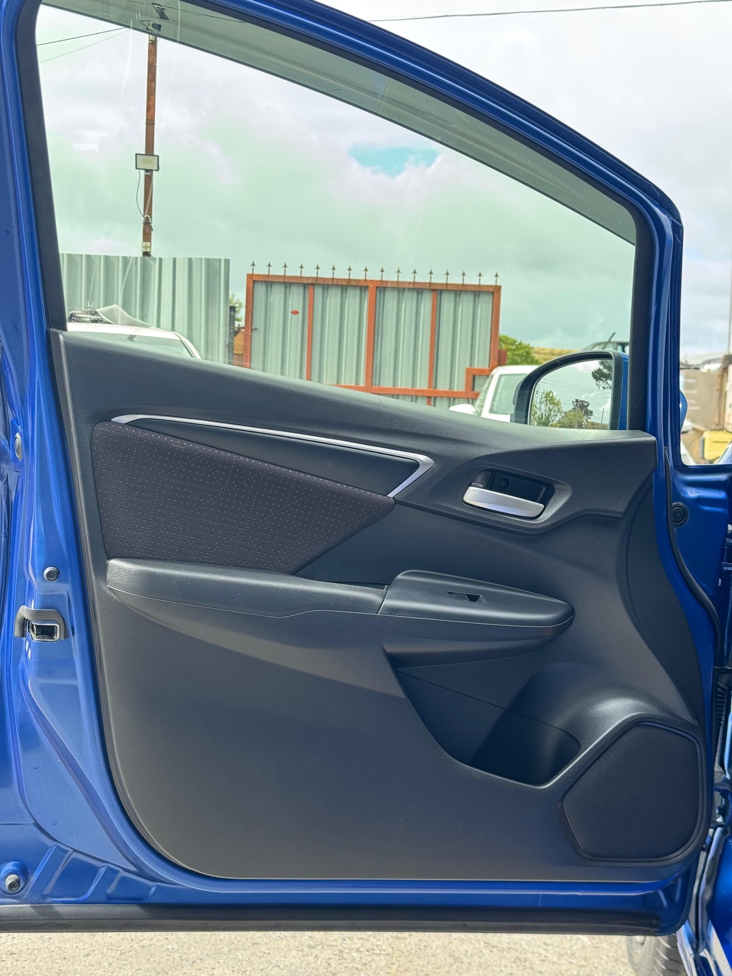 Used Honda Jazz 2014 for sale - 76856173: Photo 28